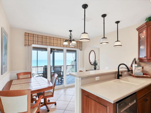 Beach Vacation Home on Longboat Key 4 Bedrooms