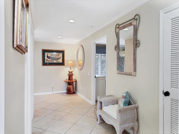 Beach Vacation Home on Longboat Key 4 Bedrooms