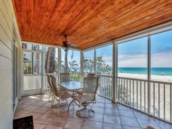 Beach Vacation Home on Longboat Key 4 Bedrooms