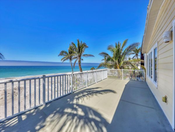 Beach Vacation Home on Longboat Key 4 Bedrooms