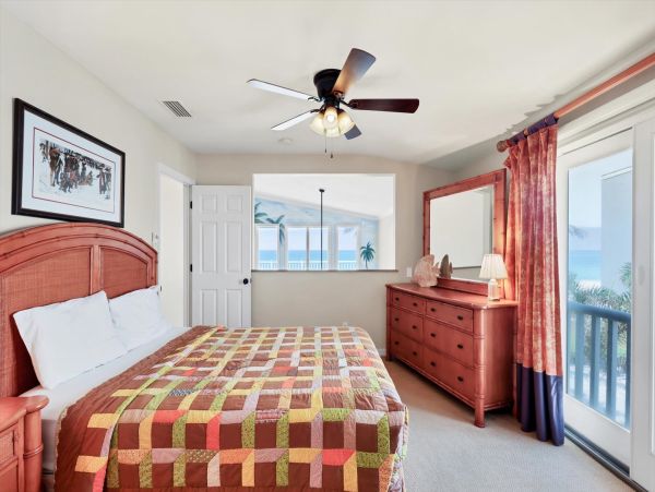 Beach Vacation Home on Longboat Key 4 Bedrooms