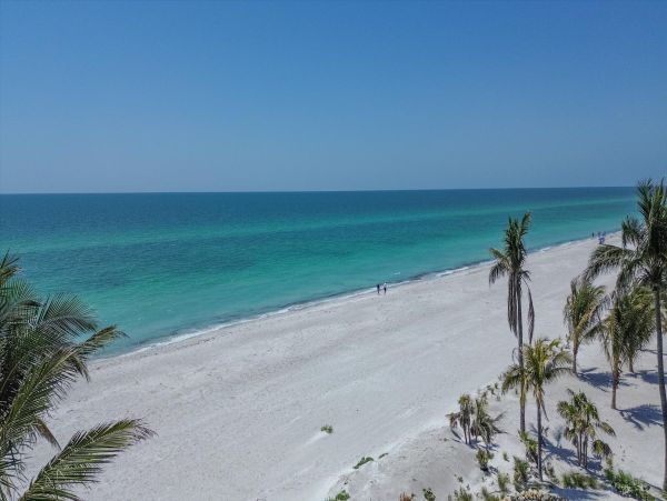 Beach Vacation Home on Longboat Key 4 Bedrooms