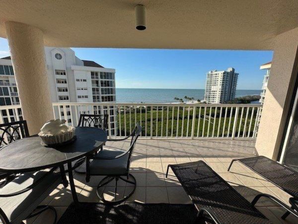 Luxury Vacation Rental in Naples, FL with Gulf Views