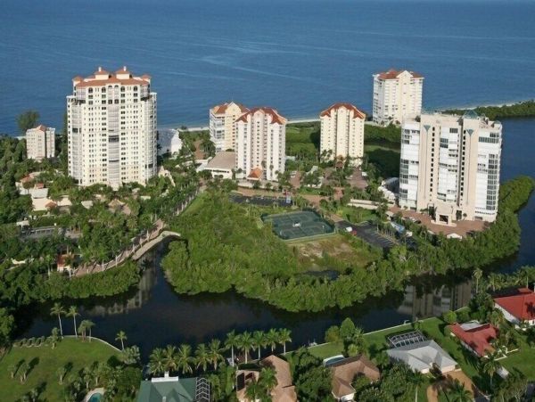 Luxury Vacation Rental in Naples, FL with Gulf Views