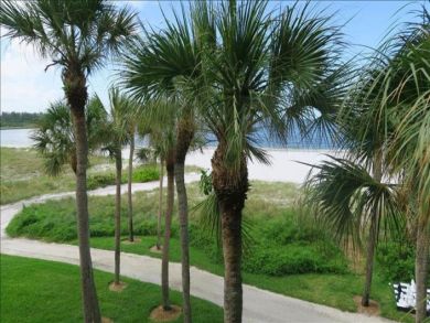 Longboat Key Studio Gulf Front Vacation Rental Condo-