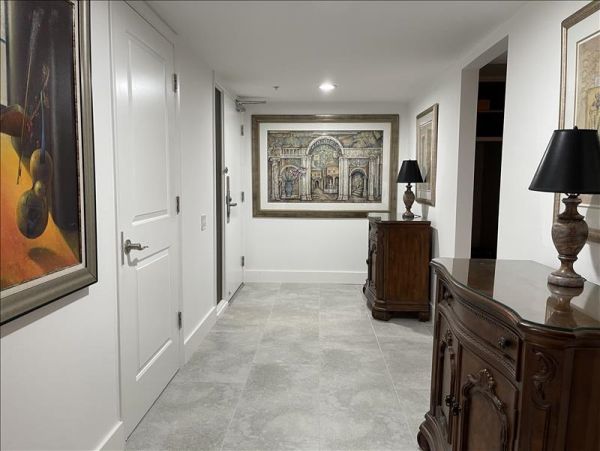 Luxury Beachfront Longboat Key Vacation Rental Condo