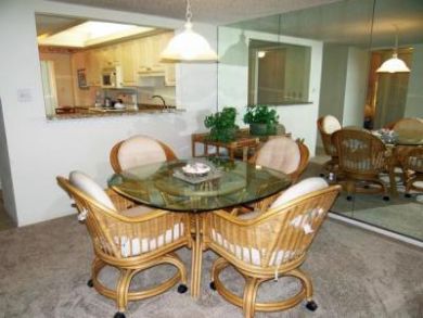 Longboat Key  Vacation Condo On Beach Sleeps 6 Guests
