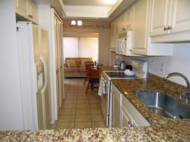 Longboat Key  Vacation Condo On Beach Sleeps 6 Guests