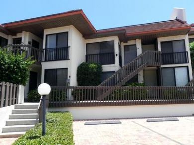 Longboat Key  Vacation Condo On Beach Sleeps 6 Guests