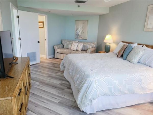 Longboat Key Full Gulf View Vacation Condo Sleeps 4
