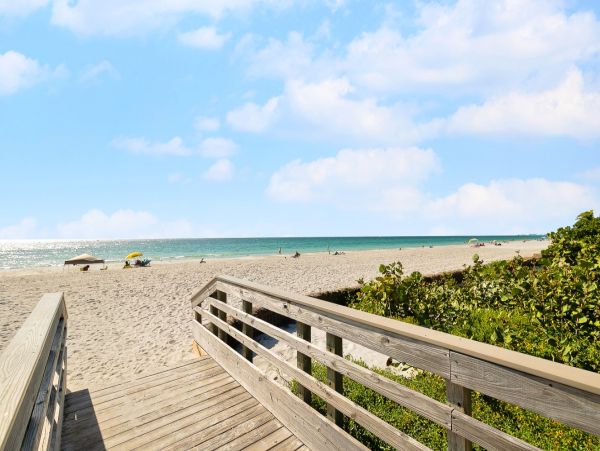Anna Maria Island Vacation Rental – Bradenton Beach Cottage