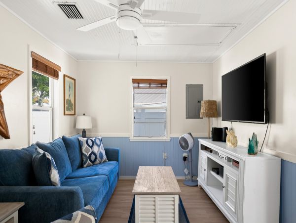 Anna Maria Island Vacation Rental – Bradenton Beach Cottage
