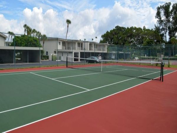 Holmes Beach 2 Bedroom Vacation Rental Condo Water Views