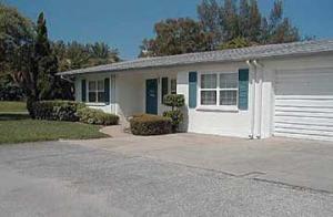 Holmes Beach, Florida Rental Home Only One Block to Beach