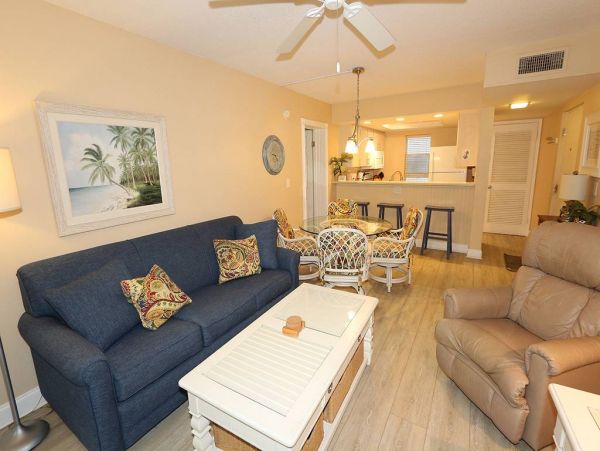 Short Walk to Beach Two Bedroom Longboat Key Vacation Condo
