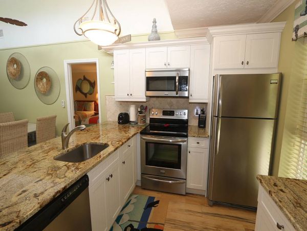 Longboat Key 2 Bedroom Vacation Rental Community Pool