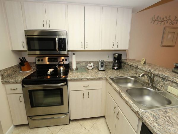 Bay to Beach Community on Longboat Key Best of Both Worlds