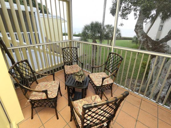 Bay to Beach Community on Longboat Key Best of Both Worlds
