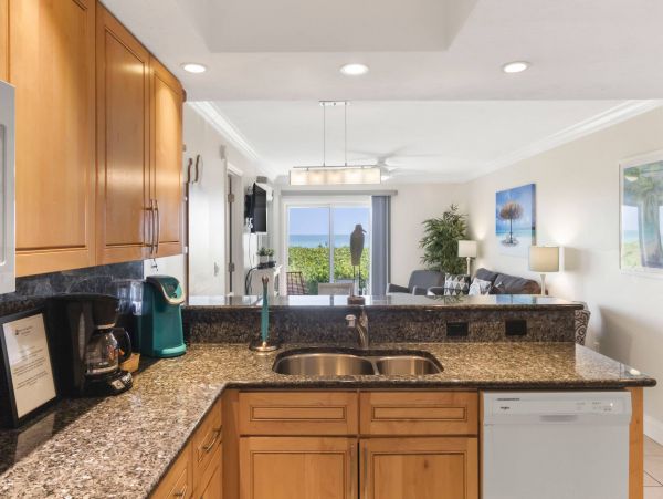 Beachfront Two Bedroom Vacation Condo on Longboat Key