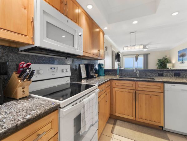 Beachfront Two Bedroom Vacation Condo on Longboat Key