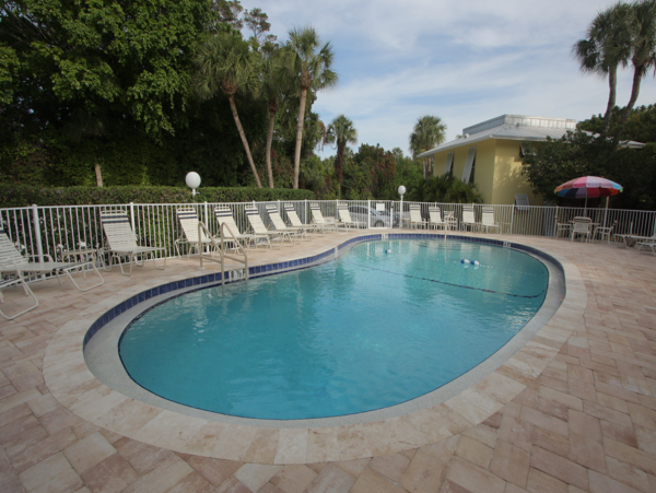 Longboat Key 2 Bedroom Beachfront Vacation Condo Sleeps 6