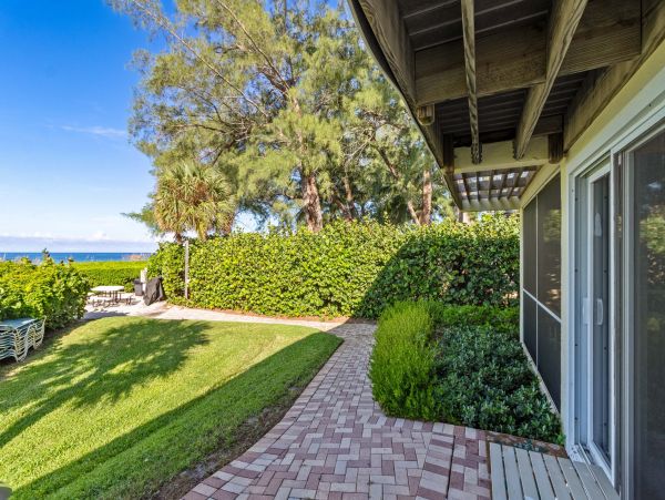 Two Bedroom Beachfront Vacation Rental on Longboat Key