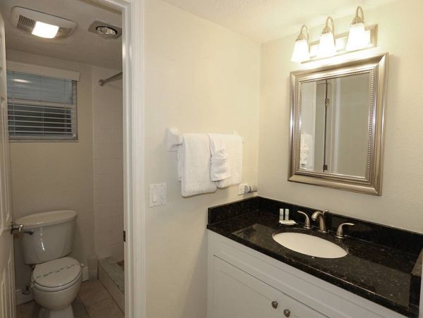 Two Bedroom Gulf Front Vacation Rentals on Longboat Key Beach