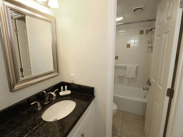 Two Bedroom Gulf Front Vacation Rentals on Longboat Key Beach
