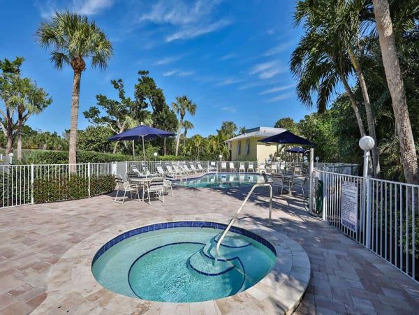 Beachfront Condo on Longboat Key - Perfect Family Vacation Rental