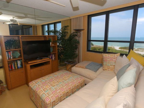 Longboat Key 2 Bedroom Condo on Beach with Gulf Views