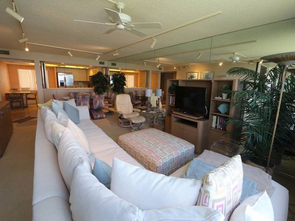 Longboat Key 2 Bedroom Condo on Beach with Gulf Views