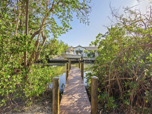 Private 3 Bedroom Home on North Longboat Key