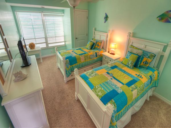 Bradenton Beach Gulf Front Vacation 2 Bedroom Condo Sleeps 4