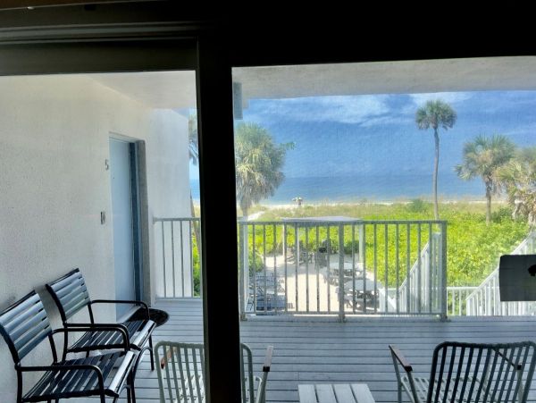 Great Value One Bedroom Vacation Rental Sleeps Four