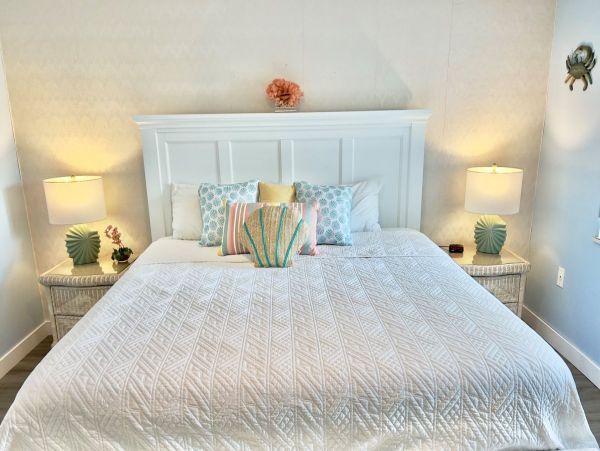 Great Value One Bedroom Vacation Rental Sleeps Four