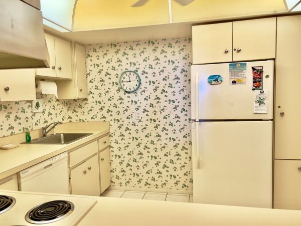 Great Value One Bedroom Vacation Rental Sleeps Four