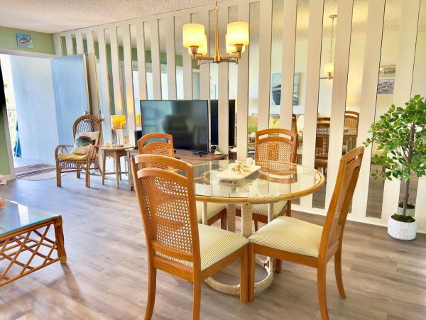 Great Value One Bedroom Vacation Rental Sleeps Four