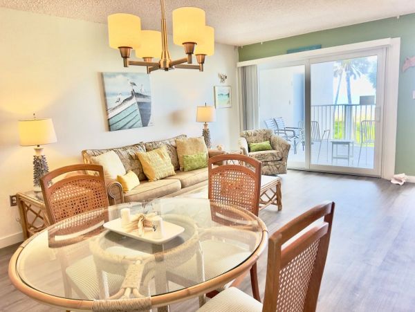 Great Value One Bedroom Vacation Rental Sleeps Four
