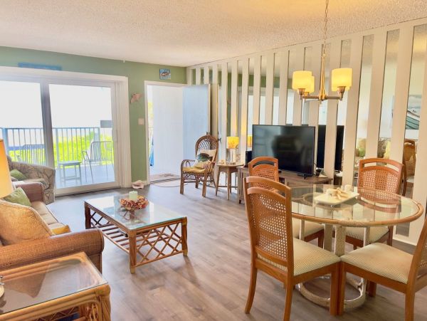 Great Value One Bedroom Vacation Rental Sleeps Four