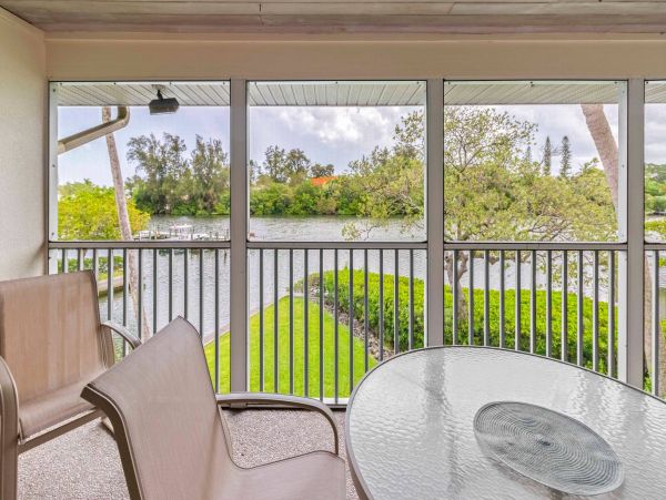 Longboat Key 2 Bedroom Vacation Rental Bay View Sleeps 6