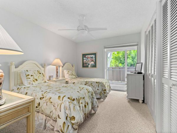 Longboat Key 2 Bedroom Vacation Rental Bay View Sleeps 6