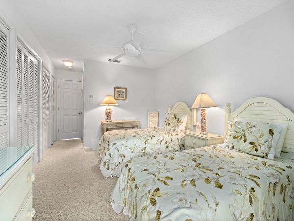 Longboat Key 2 Bedroom Vacation Rental Bay View Sleeps 6