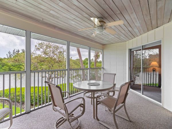 Longboat Key 2 Bedroom Vacation Rental Bay View Sleeps 6