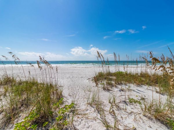 Longboat Key 2 Bedroom Beach Condo with Gulf Views