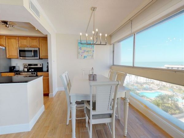 Two Bedroom Beach Rental Condo in Siesta Key Sleeps Six