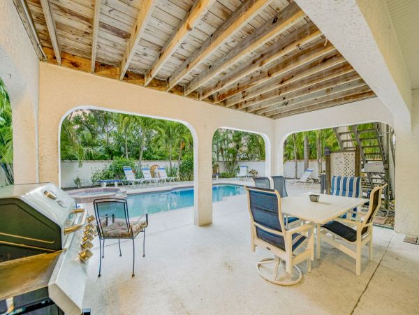 North End Lux Anna Maria Rental Home  Private Heated Pool