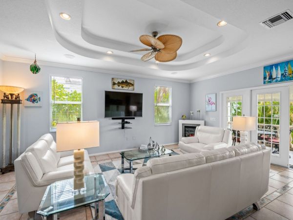 North End Lux Anna Maria Rental Home  Private Heated Pool