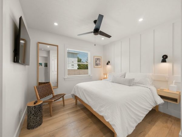 Anna Maria Private Pool Vacation Home Close to Beaches