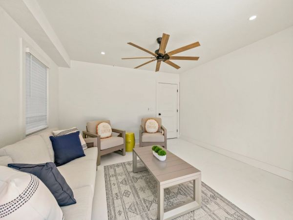 Anna Maria Private Pool Vacation Home Close to Beaches