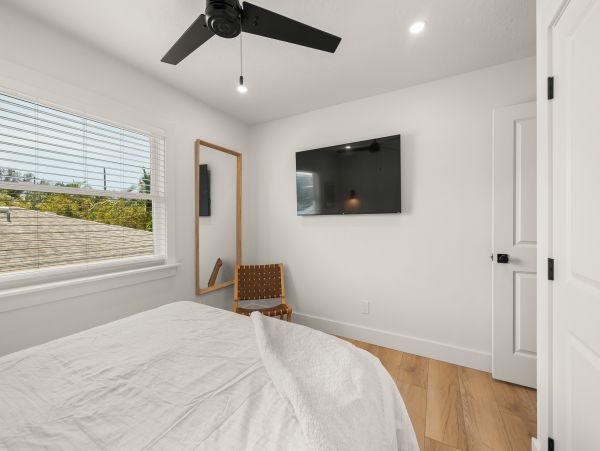 Anna Maria Private Pool Vacation Home Close to Beaches